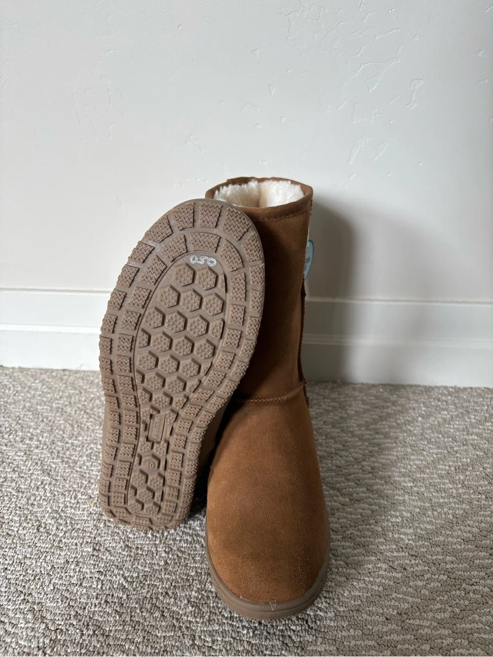 Minnetonka Brown Suede Faux Fur Boots Women’s 10